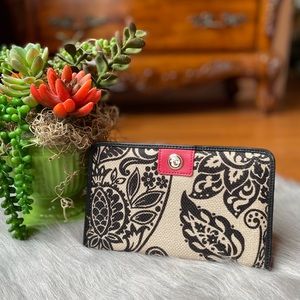 Spartina Snap Wallet, 5” x 8”